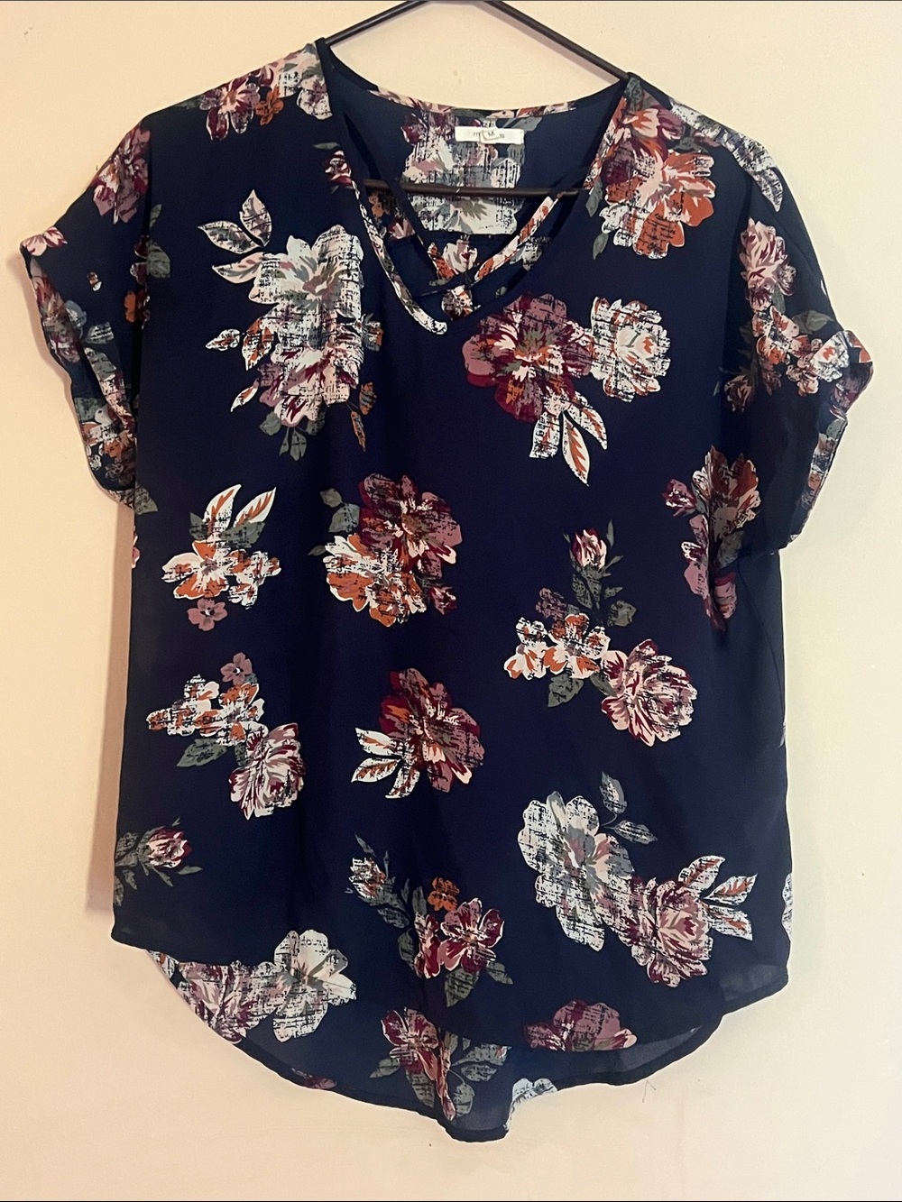 Maurices Navy Floral V-Neck Short Sleeve Blouse